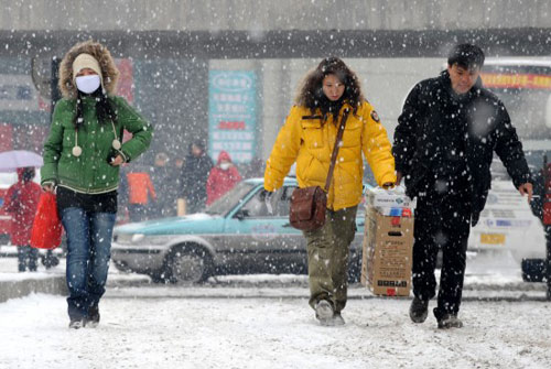 沈阳七天内连续降下两场暴雪(组图)