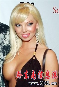 美国泳装模特遇害手指牙齿全被切除(图)