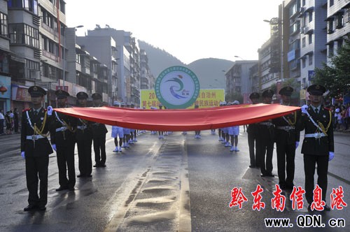 人口属于民生政治经济_政治手抄报(3)