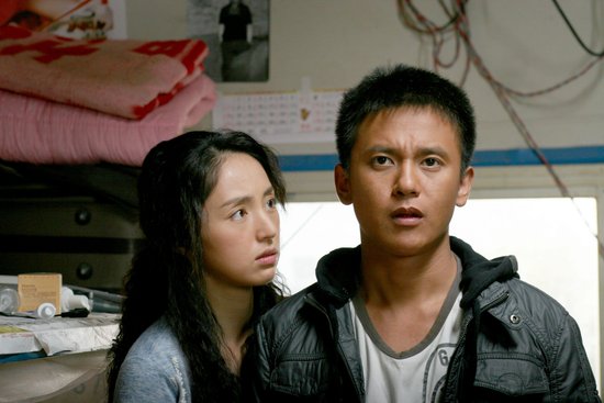 董璇新版《拯救》演村姑 裸背、床戏触底线(图)