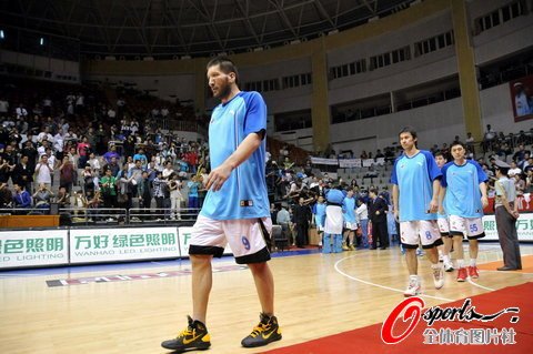 大巴拼尽了全力,但命运是连续三年屈居亚军
