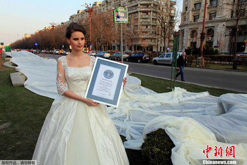 һģ20һȹڳ1.85Ӣ(Լ2970)Ļɴ࣬µļ˹¼