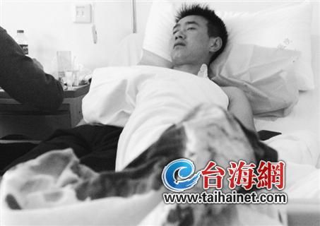 伤者正在医院治疗