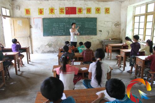 设置心灵邮箱 建立爱心图书室--中南民族大学