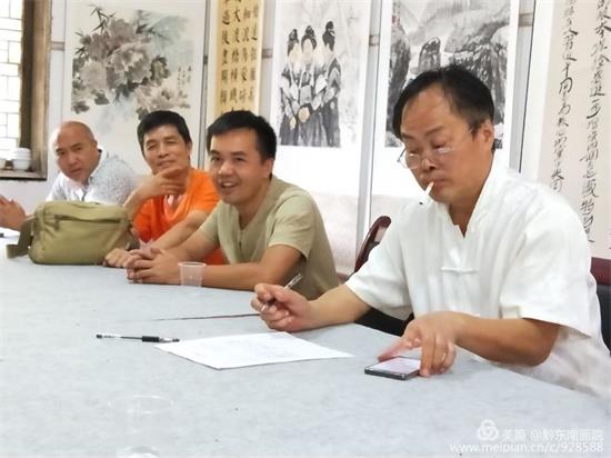 黔东南画院第一个“写生创作基地”成立——新一轮画师在此挥毫泼墨抒发情感