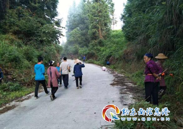 【新市民・追梦桥】团锦屏县委开展未成年人保护法宣传活动
