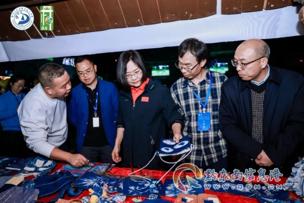 Żˣ̨ BAϵлУЭƽ̨