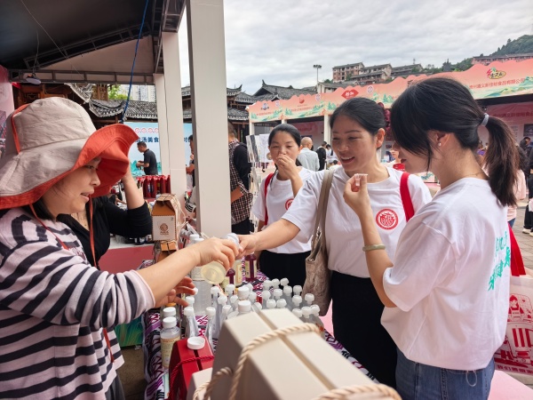 �Ƽ������Ĵ���Ȧ��ǭ����������������쿭��������ҵ���